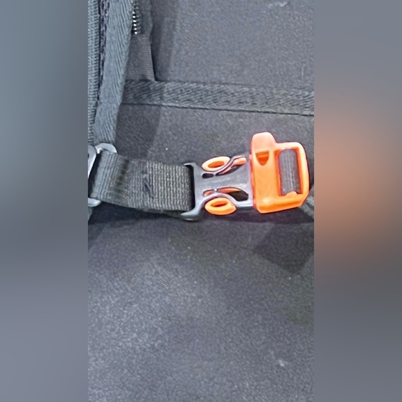 BLACK Pinty Hydration Backpack Pack with 2L Water Bladder for One Day Outdoor - Picture 5 of 14